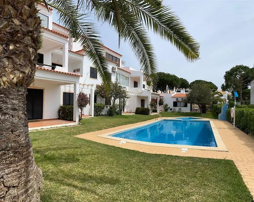 Albufeira Falesia Beach Apartment 0*,  Portugal